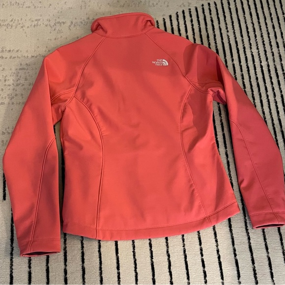 Women's Pinkish Corral NorthFace  Jacket - Picture 3 of 7